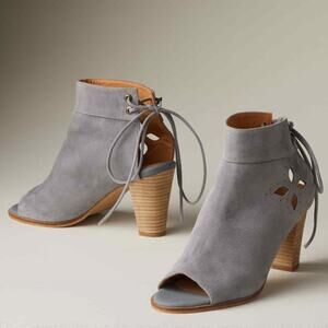 Sundance stormy suede flower cutout peep sandals